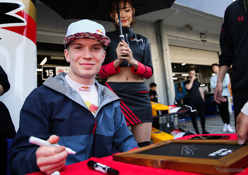 将来を有望視される#15 ティクトゥム(写真は開幕戦鈴鹿)。《写真提供 Red Bull》