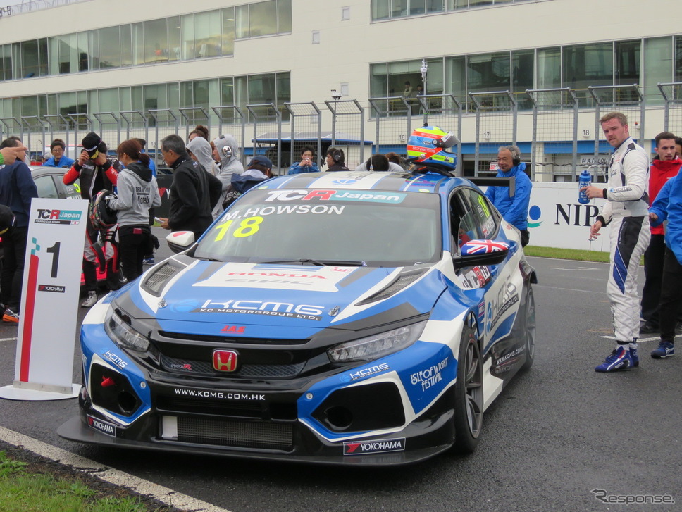 TCRジャパンのサタデー・シリーズ第1戦を制したのは、シビックに乗るM.ホーソン。《撮影 遠藤俊幸》