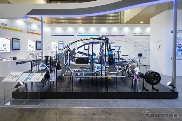 NSafe-AutoConceptを適用した次世代自動車（オートモーティブワールド2019）《写真 日本製鉄》