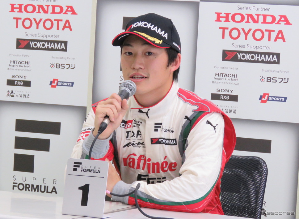 ポールポジションを獲得したのは#4 国本だった(決勝16位)。《撮影 遠藤俊幸》