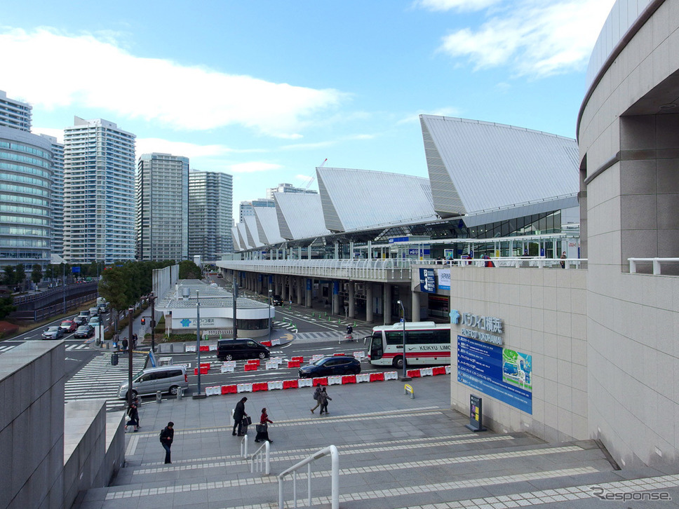 会場のパシフィコ横浜《撮影 高木啓》