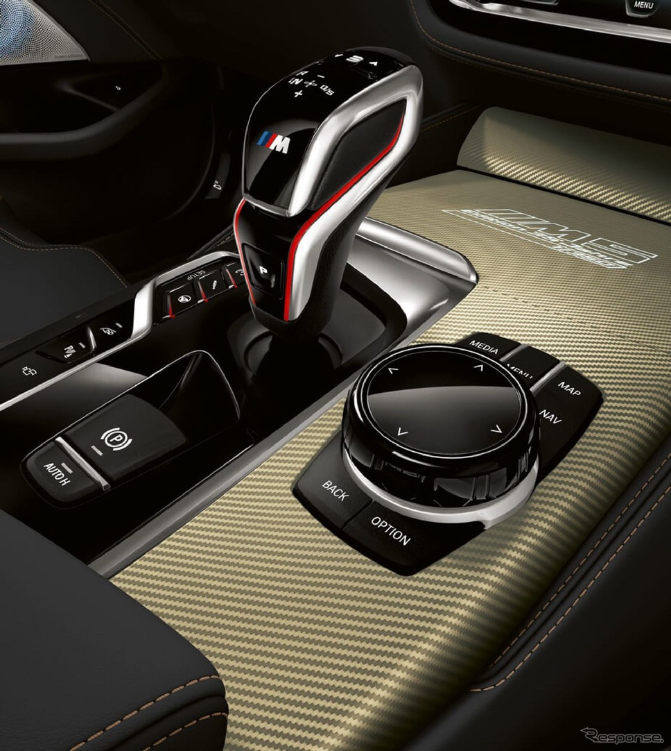BMW M5 エディション 35 イヤー《photo by BMW》