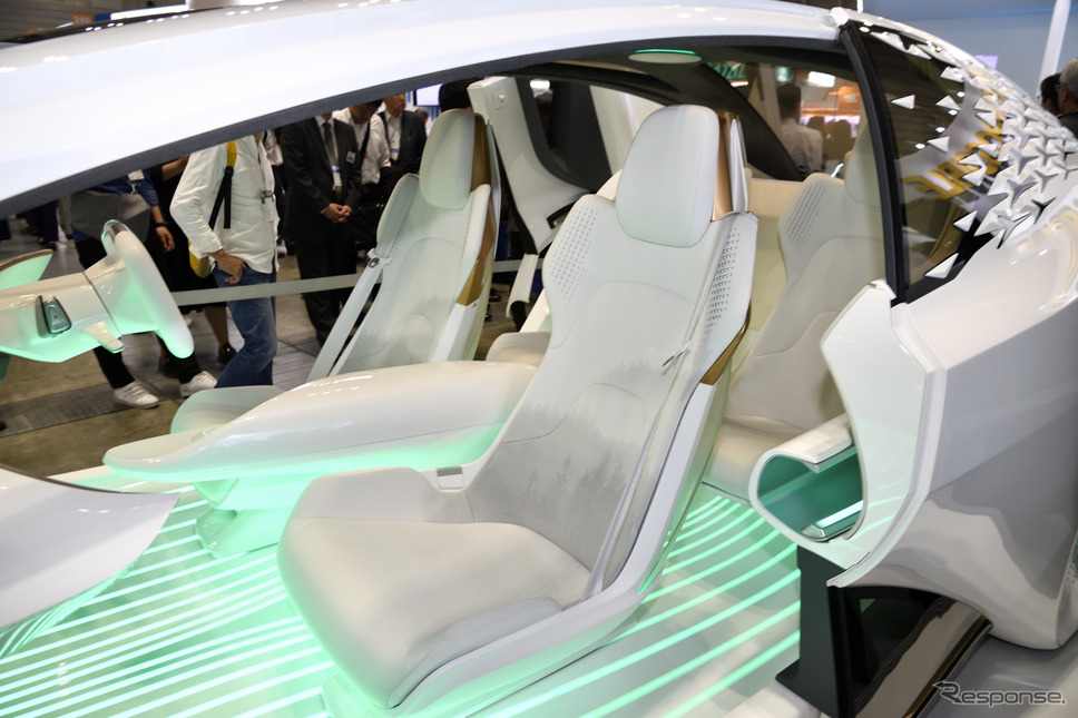 トヨタ自動車（人とくるまのテクノロジー2019）《撮影 雪岡直樹》