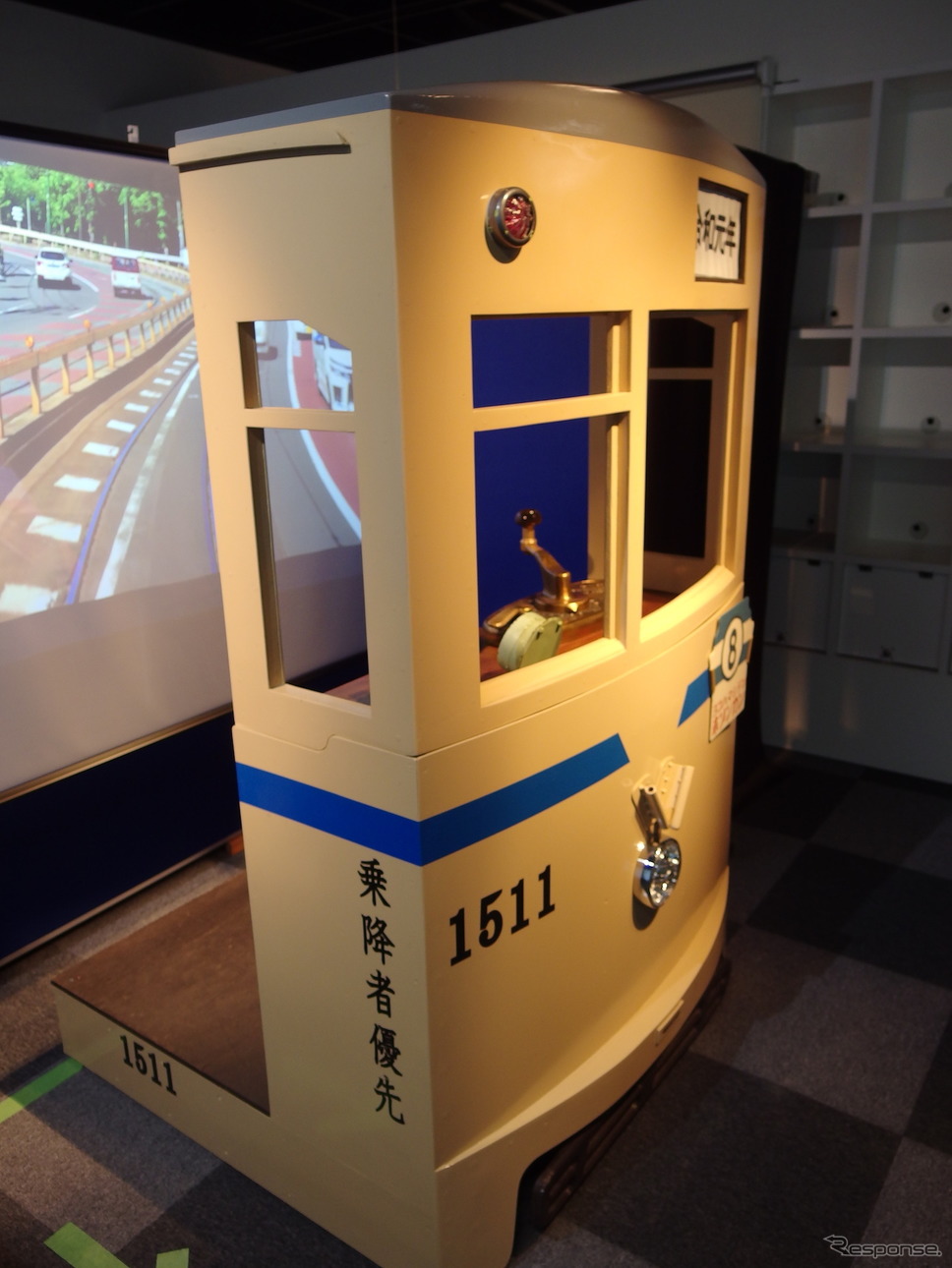 横浜市電保存館のフォトスポット子供向け制服貸し出しもある。（はたらくのりものコレクション2019）《撮影 高木啓》