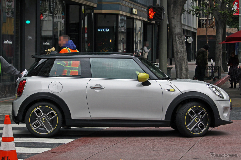 MINI S E 市販型プロトタイプ スクープ写真《APOLLO NEWS SERVICE》