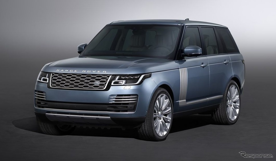 ランドローバー・レンジローバーのPHV、P400e《photo by Land Rover》