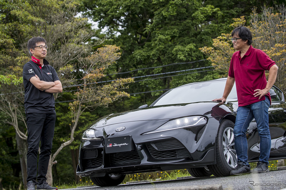 トヨタ スープラ 新型チーフエンジニア多田哲哉氏(左)と諸星陽一氏《撮影 山内潤也》