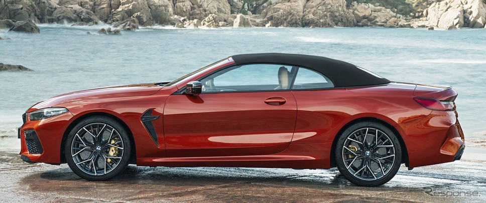 BMW M8 カブリオレ 新型《photo by BMW》