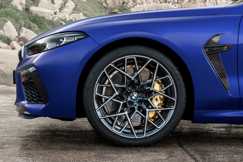 BMW M8 クーペ 新型《photo by BMW》
