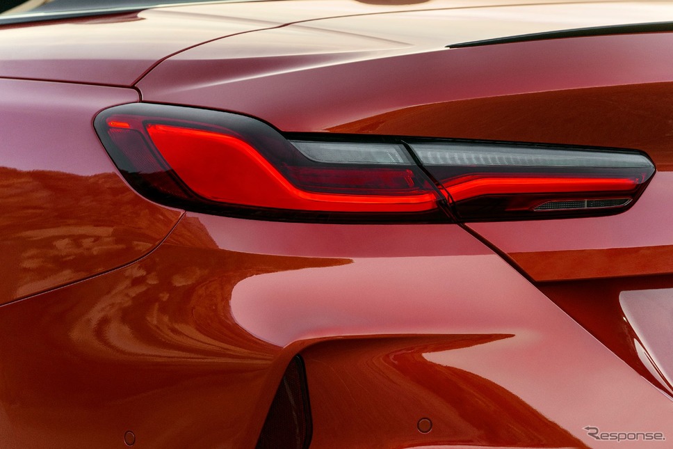 BMW M8 カブリオレ 新型《photo by BMW》