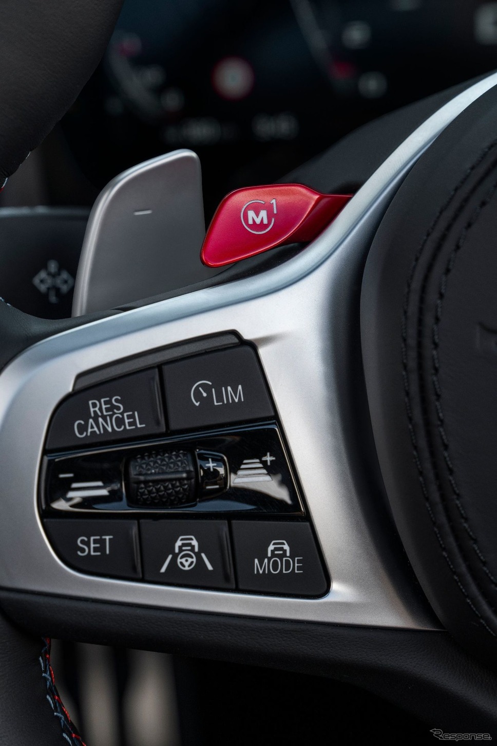 BMW M8 カブリオレ 新型《photo by BMW》