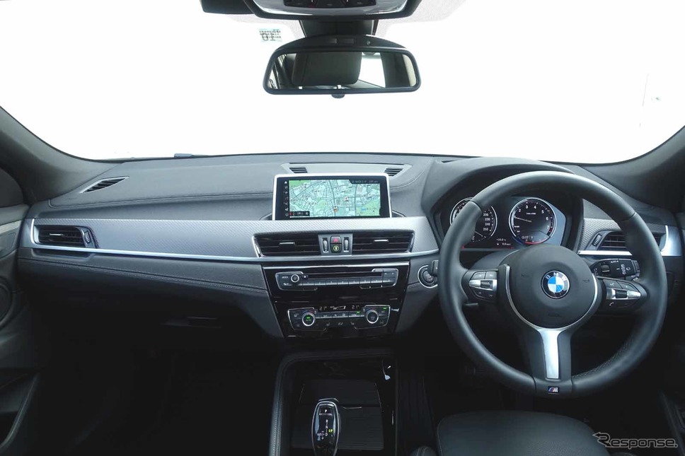 BMW X2(X2 sDrive 18i)撮影 中村孝仁