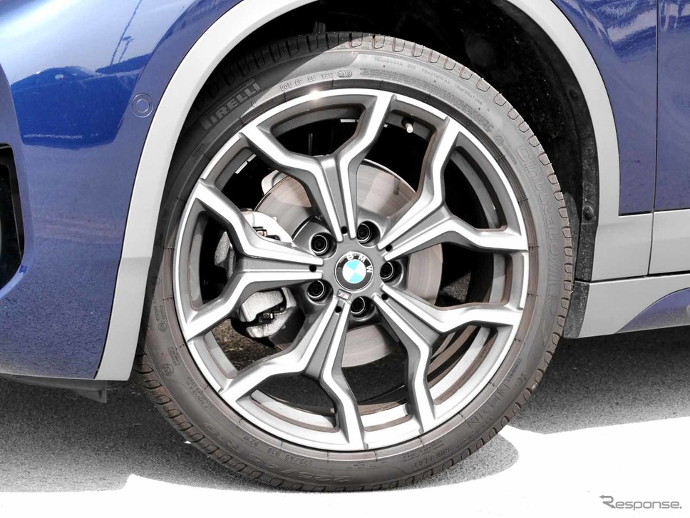 BMW X2(X2 sDrive 18i)撮影 中村孝仁