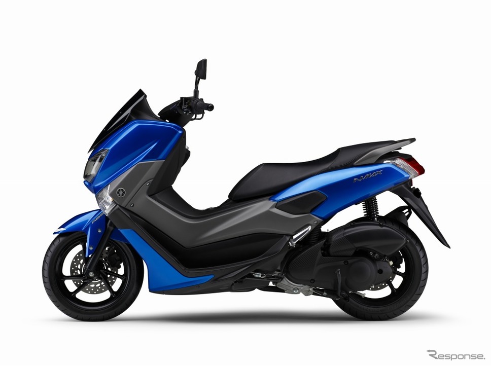 ヤマハ NMAX(ビビッドパープリッシュブルーカクテル5)《写真 ヤマハ発動機》
