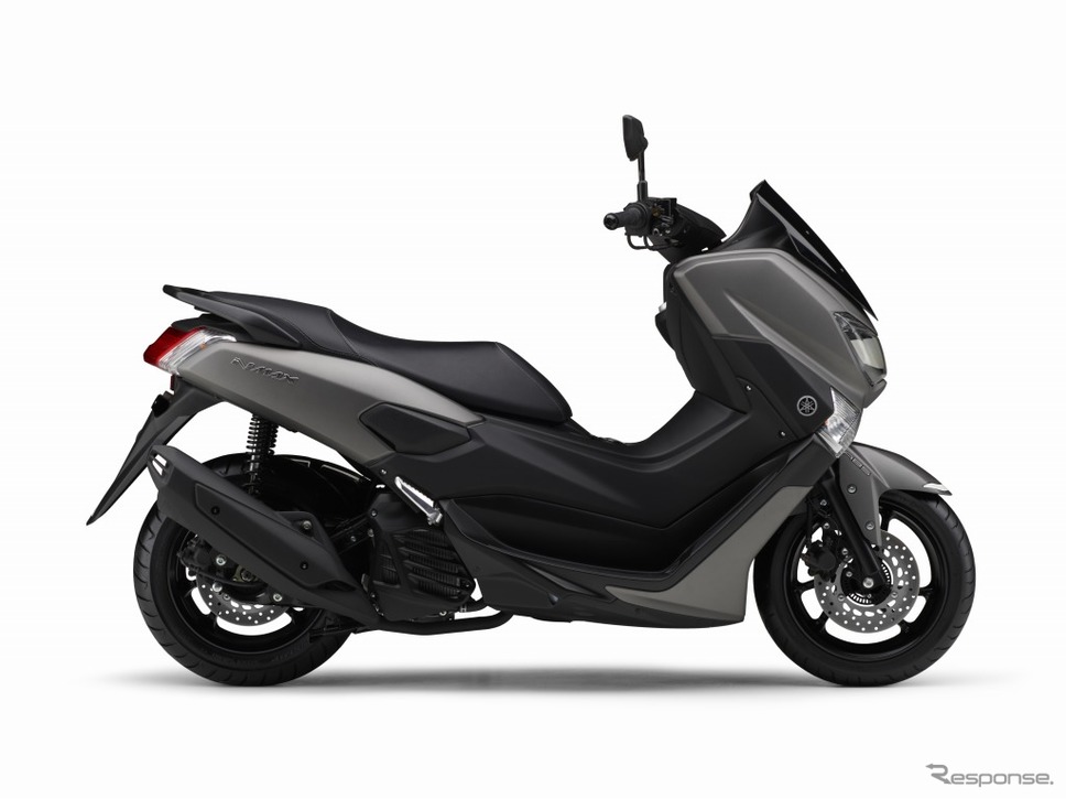 ヤマハ NMAX(マットグレーメタリック3)《写真 ヤマハ発動機》