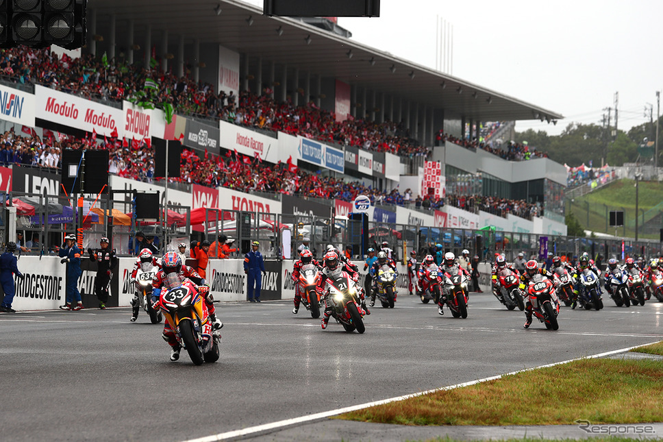 鈴鹿8耐スタート(2018年)《写真 ホンダ》