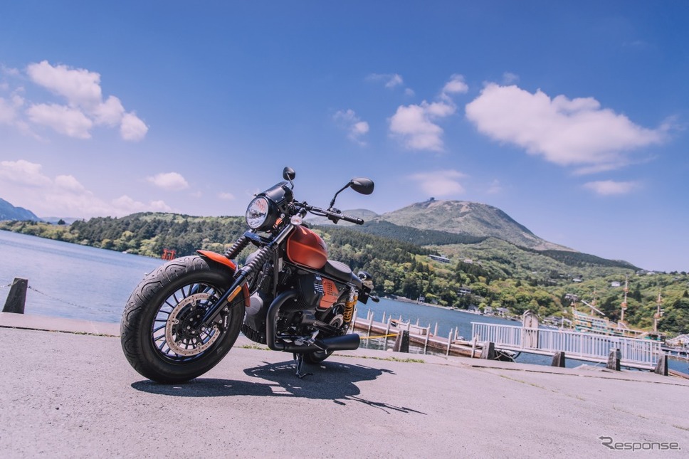 Moto Guzzi V9 Bobber Sport《写真 ピアッジオ グループ ジャパン》