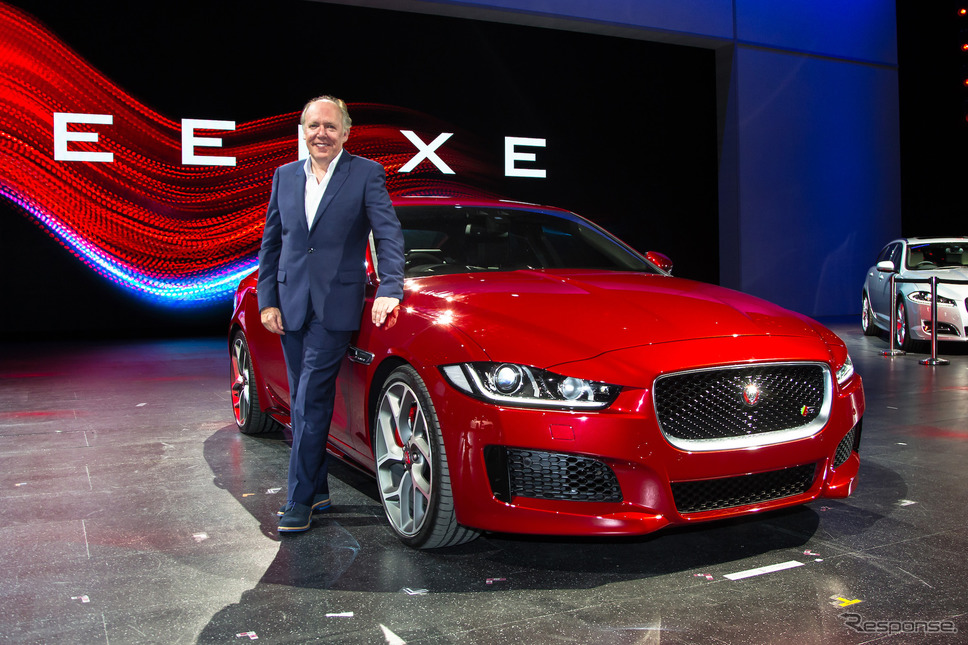 ジャガーXEを披露するカラム(2014年)《photo by Jaguar Cars》