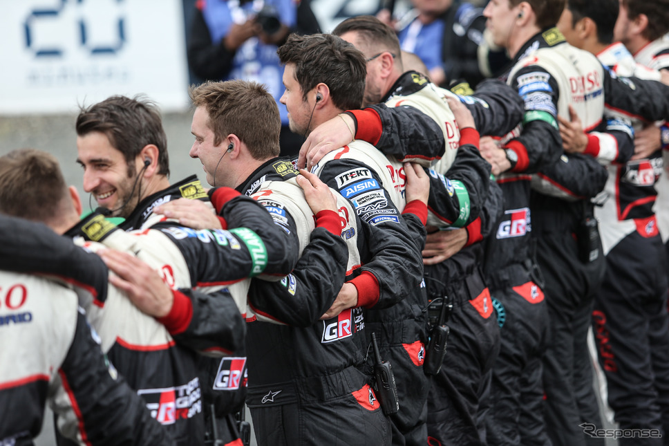 2年連続優勝に向けて結束するトヨタGAZOOレーシング。《写真提供 TOYOTA》