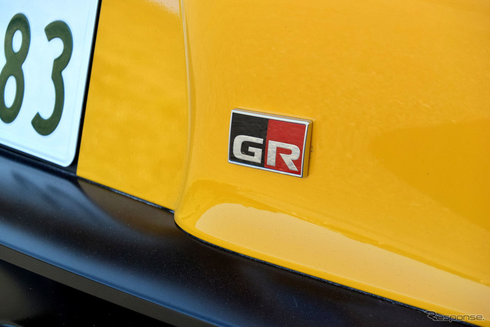 トヨタ スープラはGR専用ブランド第1号車。リアバンパー上にはチューンナップモデルと同様、GRのエンブレムが付く。《撮影 井元康一郎》