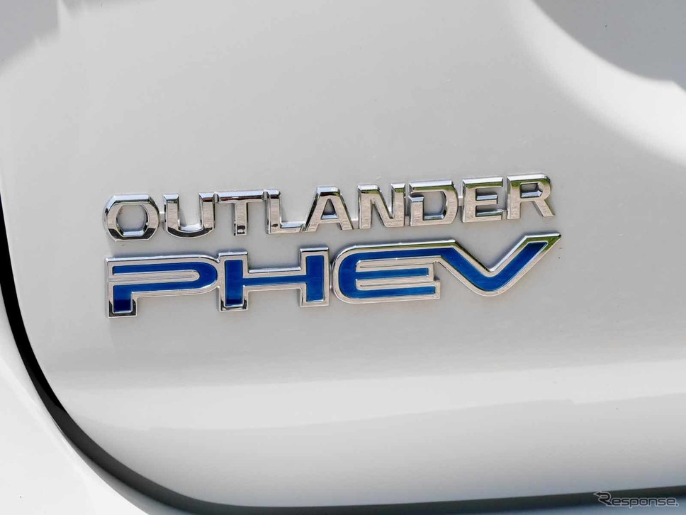 三菱 アウトランダーPHEV(Sエディション)撮影 中村孝仁