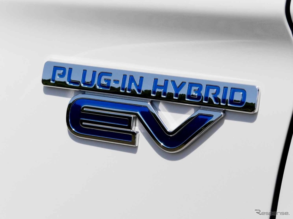 三菱 アウトランダーPHEV(Sエディション)撮影 中村孝仁