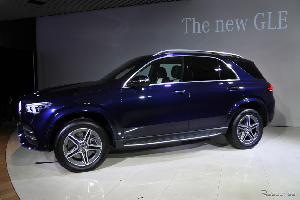 メルセデスベンツ GLE 新型発表会《撮影 小松哲也》