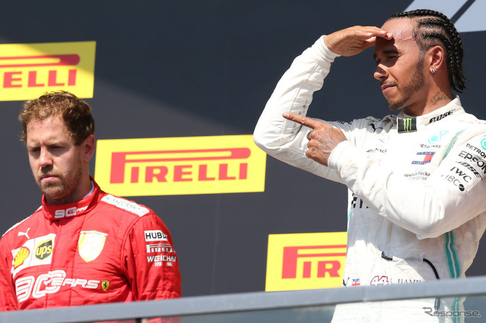 表彰台のハミルトン(向かって右)とベッテル(F1カナダGP)《photo by Getty Images》