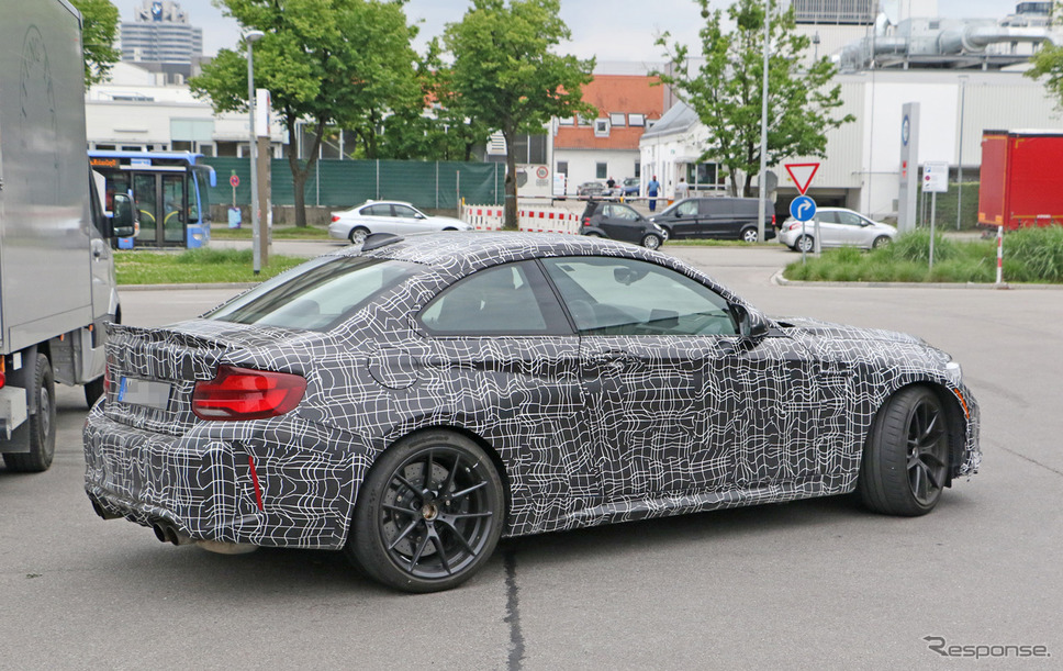 BMW M2 CS スクープ写真 《APOLLO NEWS SERVICE》