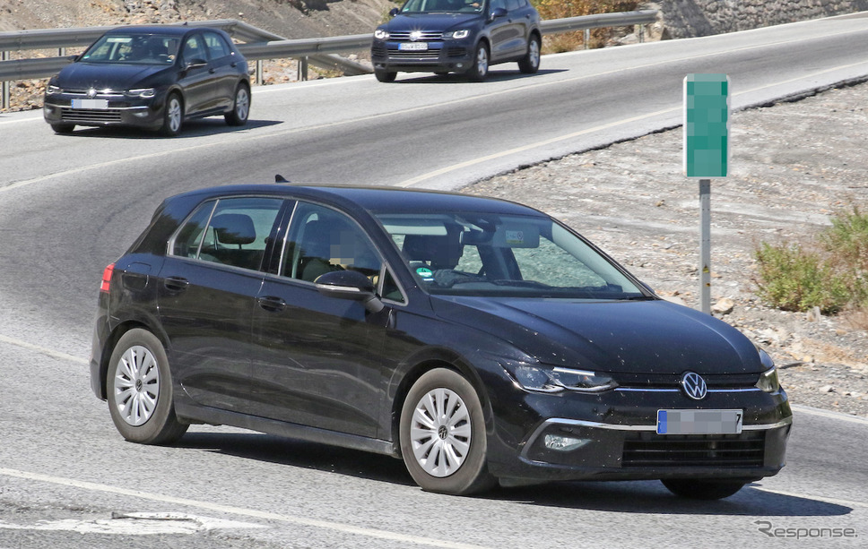 VW ゴルフ 新型(ゴルフ8)スクープ写真 《APOLLO NEWS SERVICE》