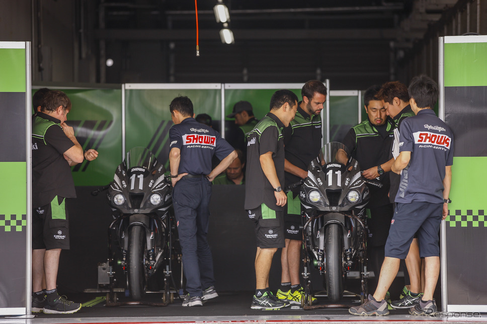 カワサキNinja ZX-10RRで鈴鹿8耐練習走行（6月25〜26日）《photo (c) Kawasaki Motors Europe》