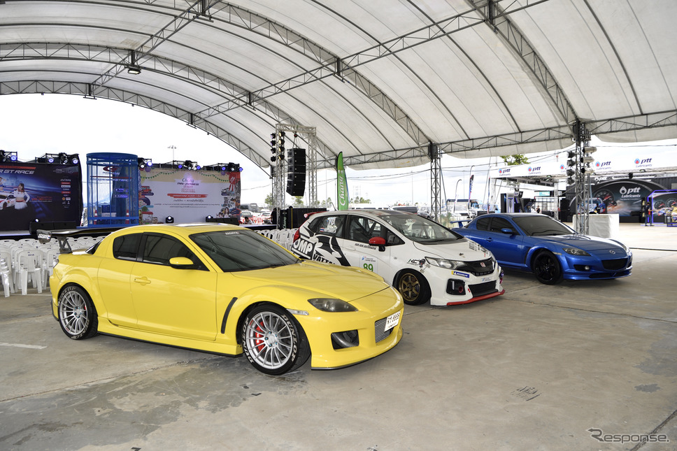 スーパーGTタイラウンドイベント広場《撮影 雪岡直樹》