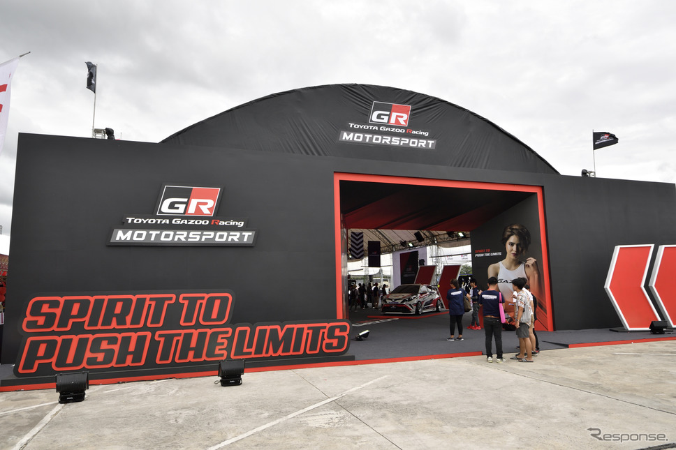 SUPER GT第4戦 イベント広場 GAZOO Racing《撮影 雪岡直樹》