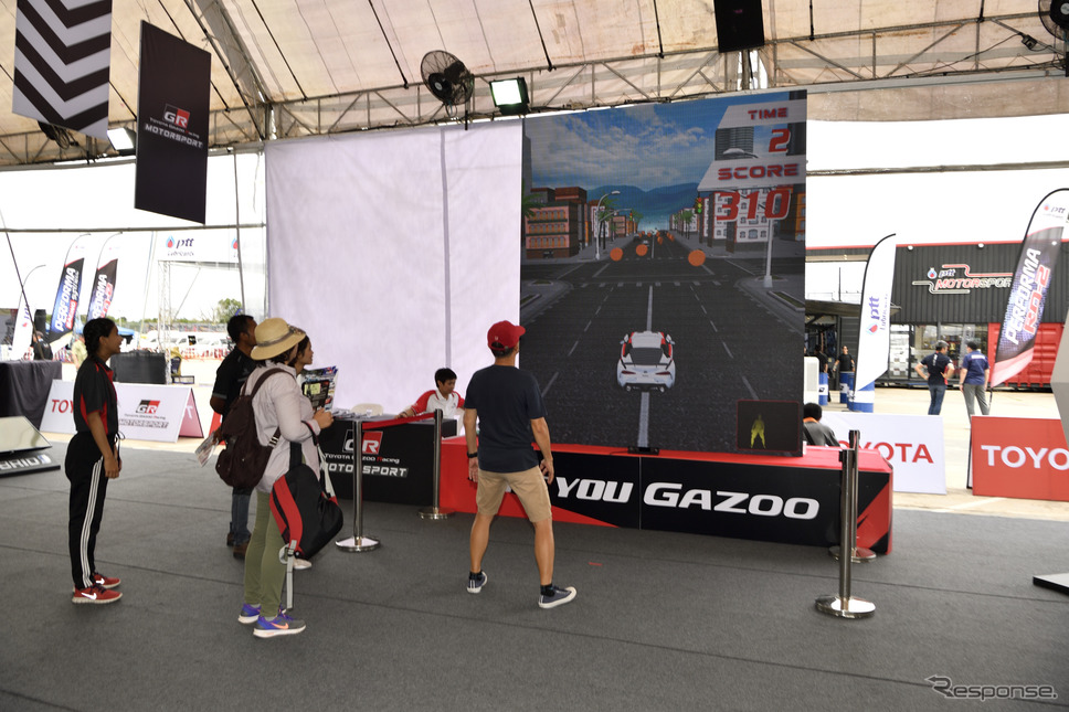 SUPER GT第4戦 イベント広場 GAZOO Racing《撮影 雪岡直樹》