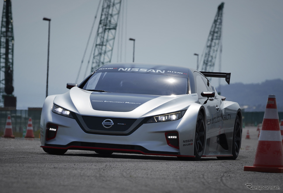 リーフNISMO RC-02《写真 日産自動車》