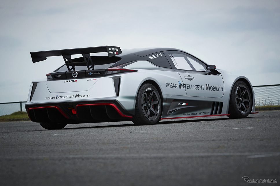 リーフNISMO RC-02《写真 日産自動車》