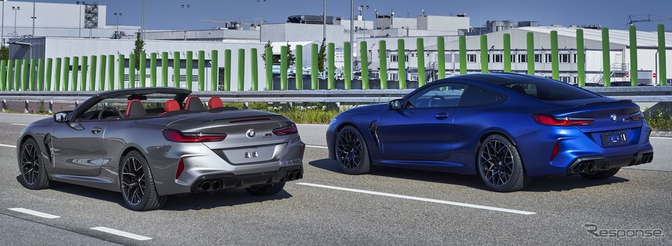 BMW M8 カブリオレ の量産第一号車とBMW M8 クーペ の量産第一号車《photo by BMW》