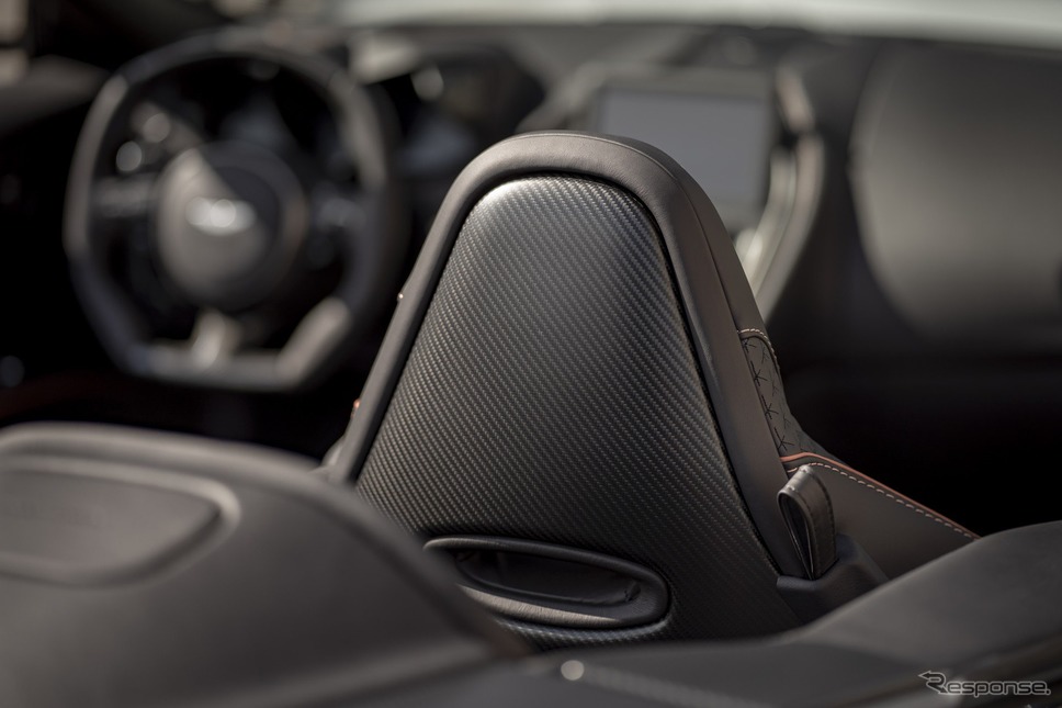 アストンマーティン DBS スーパーレッジェーラ・ヴォランテ 新型《photo by Aston Martin》