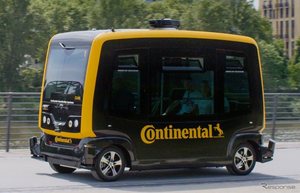 コンチネンタルの無人の自動運転車「ロボタクシー」のテスト車両《photo by Continental》