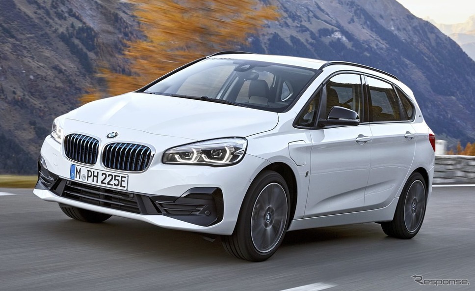 BMW2シリーズ アクティブ ツアラーのPHV「225xe」《photo by BMW》