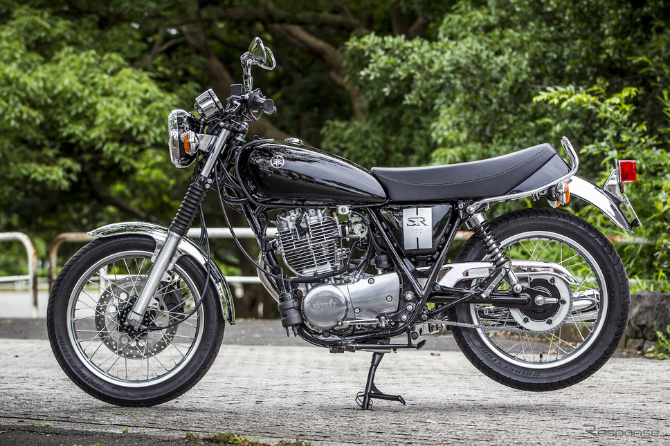 ヤマハSR400《撮影 山内潤也》