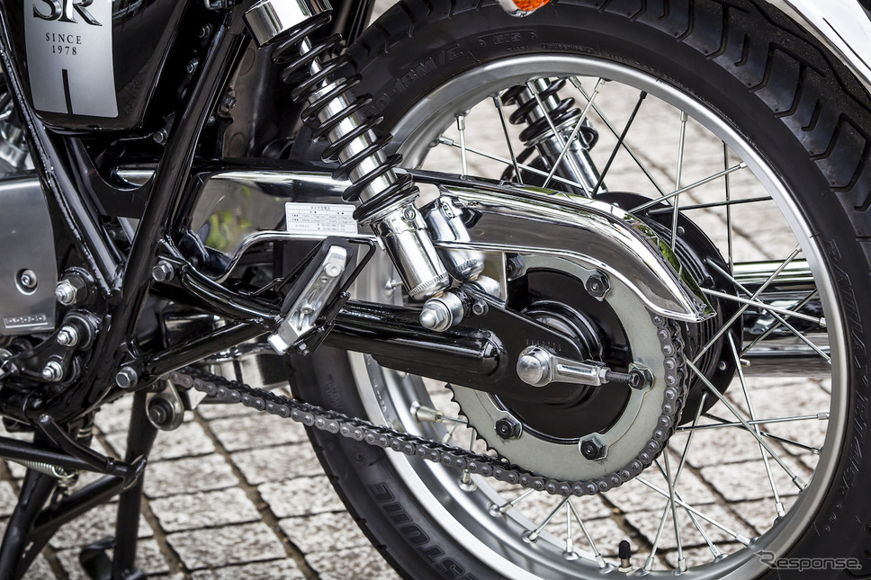 ヤマハSR400《撮影 山内潤也》