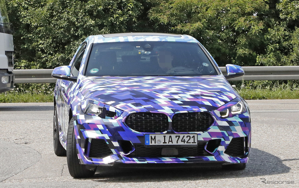 BMW 2シリーズグランクーペ プロトタイプ(スクープ写真)《APOLLO NEWS SERVICE》
