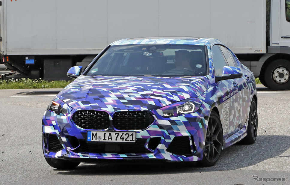 BMW 2シリーズグランクーペ プロトタイプ(スクープ写真)《APOLLO NEWS SERVICE》
