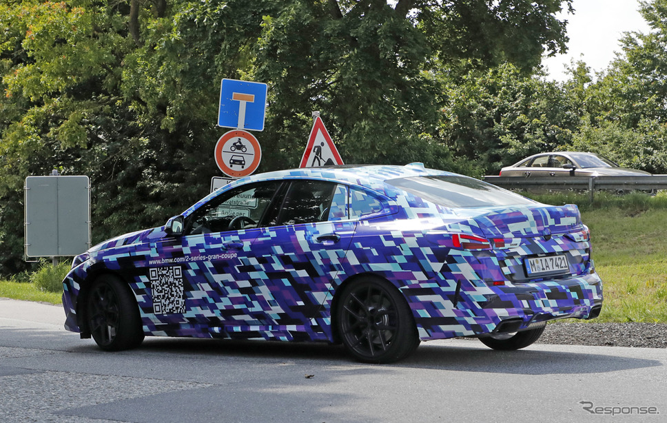 BMW 2シリーズグランクーペ プロトタイプ(スクープ写真)《APOLLO NEWS SERVICE》