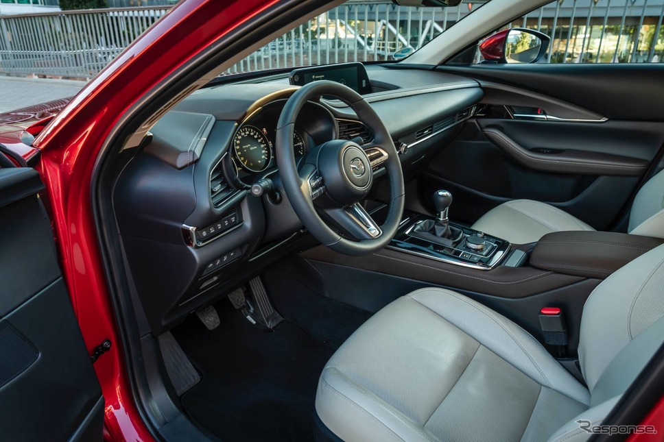 マツダ CX-30(欧州仕様)《photo by Mazda》