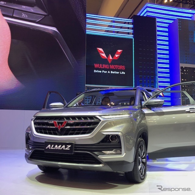 中国ブランド「ウーリン」の新SUV《撮影 藤井真治》