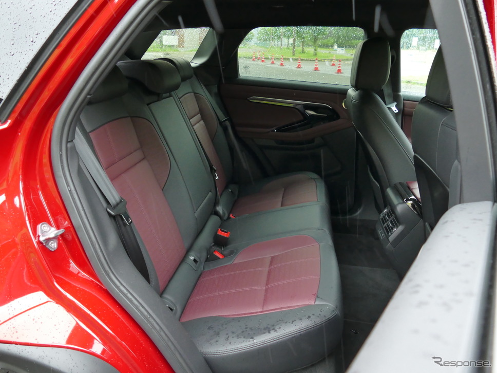 レンジローバー イヴォーク 新型(R-DYNAMIC HSE P300 MHEV)《撮影 島崎七生人》