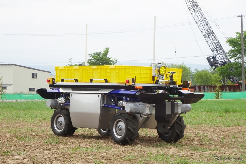 農業用UGV(無人走行車両)《画像:ヤマハ発動機》