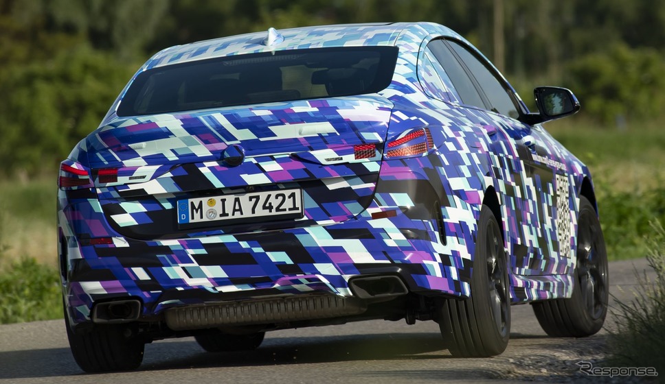 BMW 2シリーズ・グランクーペ の開発プロトタイプ《photo by BMW》